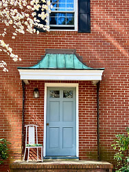 Lindley Park Manor Apartments - Greensboro, NC