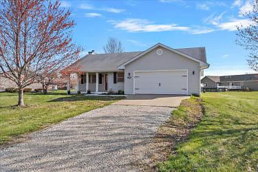 14496 Frontier Dr - Athens, IL