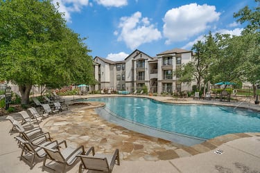 Lakeline Villas Apartments - Cedar Park, TX