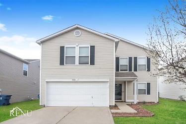2828 Earlswood Ln - Indianapolis, IN