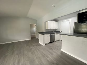 511 East Chuckwalla Rd - Unit 4 UNIT 4 - undefined, undefined