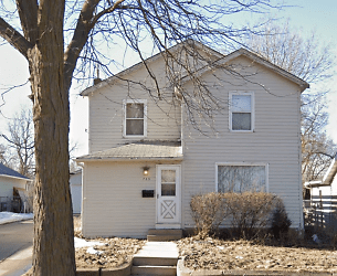 733 S 4th Ave - Sioux Falls, SD