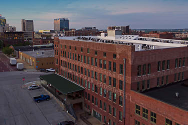 L 15 Lofts Apartments - Omaha, NE