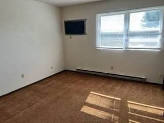 2145 Kenyon St #E - Louisville, OH