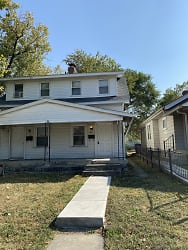 921 N Drexel Ave - Indianapolis, IN