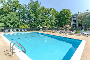 The Crossings At White Marsh Apartments - Perry Hall, MD