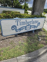 2002 Timberlane Cir #2002 - Greenacres, FL