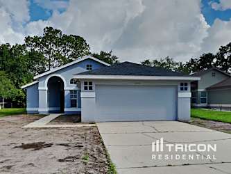 2996 Stillwater Drive - Kissimmee, FL