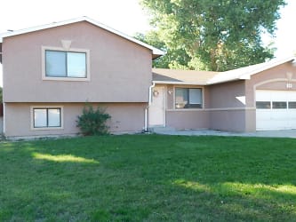 609 E Indian Creek Dr - Grand Junction, CO