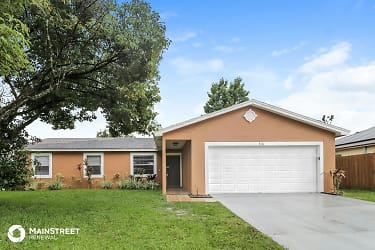 816 Darby Dr - Kissimmee, FL