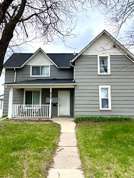 815 9th Ave SE - Rochester, MN