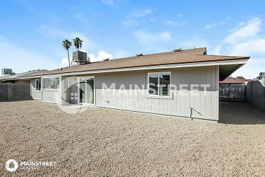 15607 N 60Th Ave - undefined, undefined
