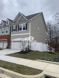 1281 Orchid Rd - Gambrills, MD