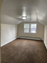 807 South 6th Ave W unit 5 - Virginia, MN
