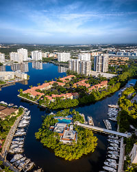 ARIUM Lincoln Pointe Apartments - Aventura, FL
