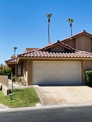 77897 Woodhaven Dr S - Palm Desert, CA
