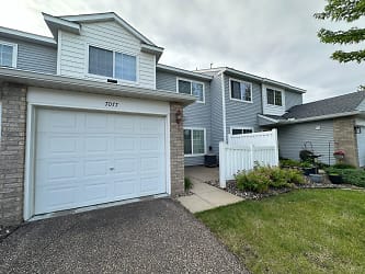 7077 139th Ave NW - Ramsey, MN