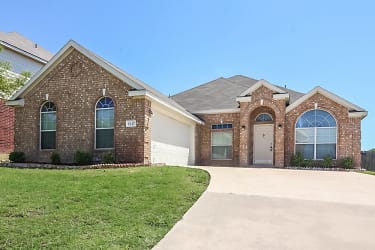 7517 Creek Meadow Dr - Fort Worth, TX