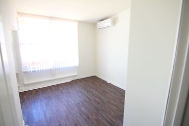 6871 Franklin Ave unit 205 - Los Angeles, CA