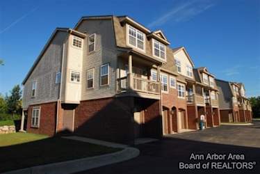 2707 Barclay Way - Ann Arbor, MI