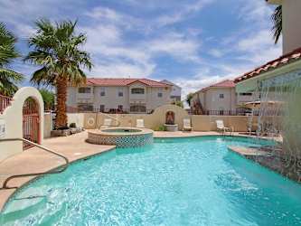 The Pavilions At University Apartments - Las Cruces, NM