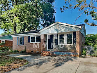 4929 Winchester Street - Charlotte, NC