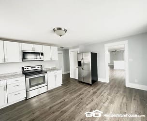 105 E 3rd Ave - undefined, undefined