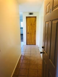 701 Dondee Dr Apt 4 - undefined, undefined