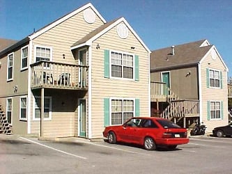 Midwest Property Management Apartments - Lawrence, KS
