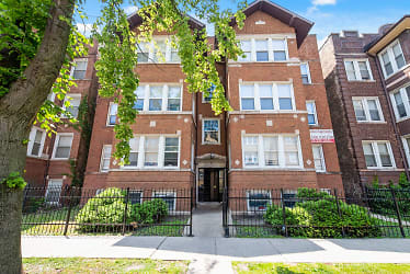 6734 S Clyde Ave - Chicago, IL