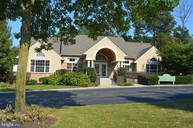 168 Fringetree Dr - West Chester, PA