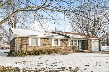 510 Colony Dr - Whiteland, IN