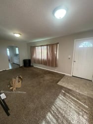 2108 Clark St - North Bend, OR
