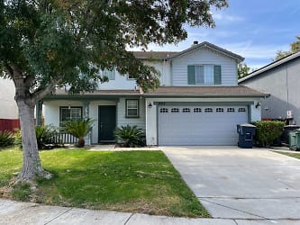 863 Willow Park Ln - Tracy, CA