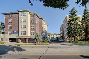 University Bay Apartments - Madison, WI