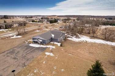 715 S Union St - Grass Lake, MI