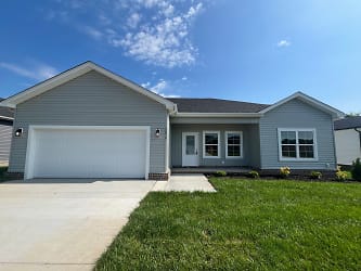 2670 Cedrus Ave - Bowling Green, KY