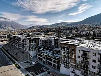 Point Of View Apartments - Draper, UT