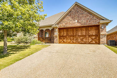 117 Winged Foot Dr - Willow Park, TX