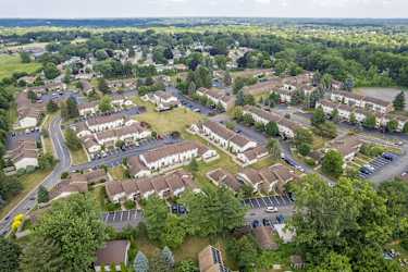 Hidden Creek Townhomes And Apartments - Rochester, NY