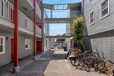 2801 College Ave unit 21 - Berkeley, CA