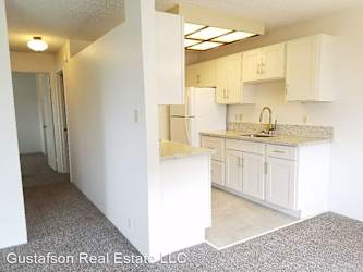 94 Waipahu St Ext unit E6 - Waipahu, HI