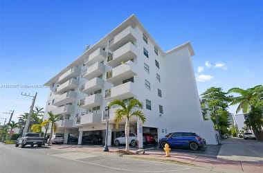 360 Meridian Ave #4C - Miami Beach, FL