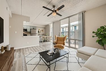 Rise Biltmore Apartments - Phoenix, AZ