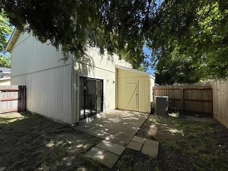1373 Nord Ave - Chico, CA