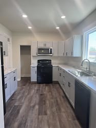 1412 7th Ave unit 1-5 3 - Greeley, CO