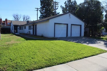10228 S White Rock Rd - Rancho Cordova, CA