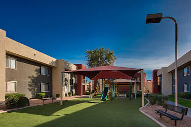 Tela Verde Apartments - Glendale, AZ