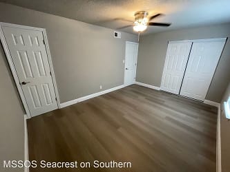 Seacrest On Southern Apartments - Biloxi, MS