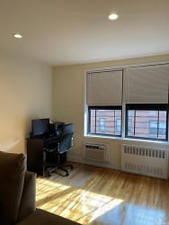 108-50 62nd Dr - Queens, NY